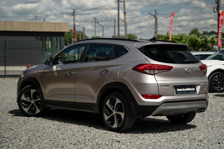 Продам Hyundai Tucson 2017 года в Черновцах