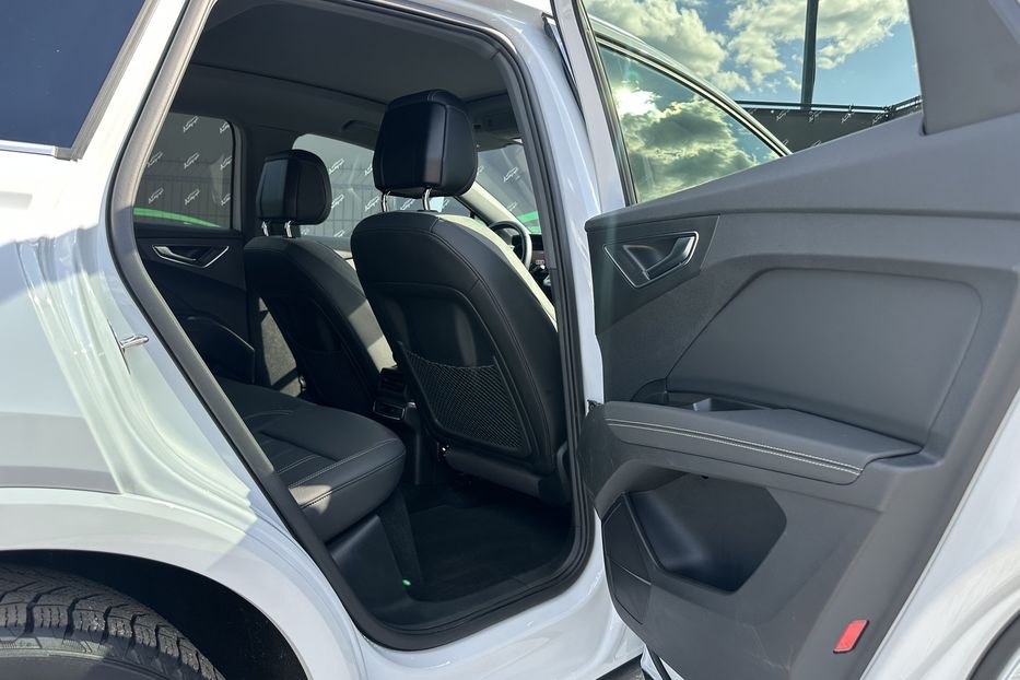 Продам Audi E-Tron Q4 Quattro 2024 года в Киеве