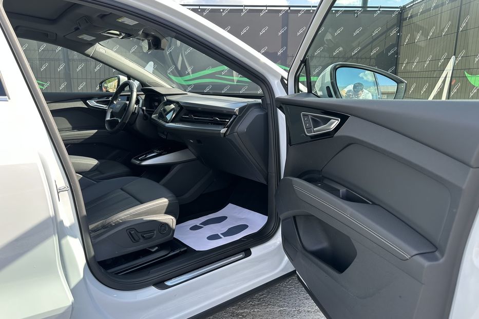 Продам Audi E-Tron Q4 Quattro 2024 года в Киеве