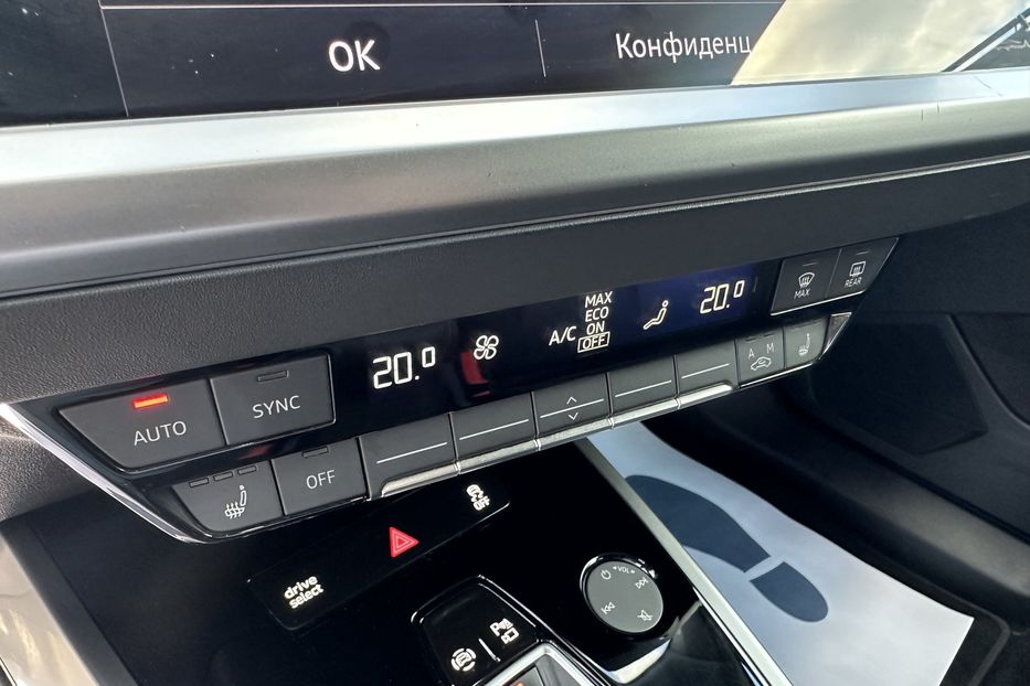 Продам Audi E-Tron Q4 Quattro 2024 года в Киеве