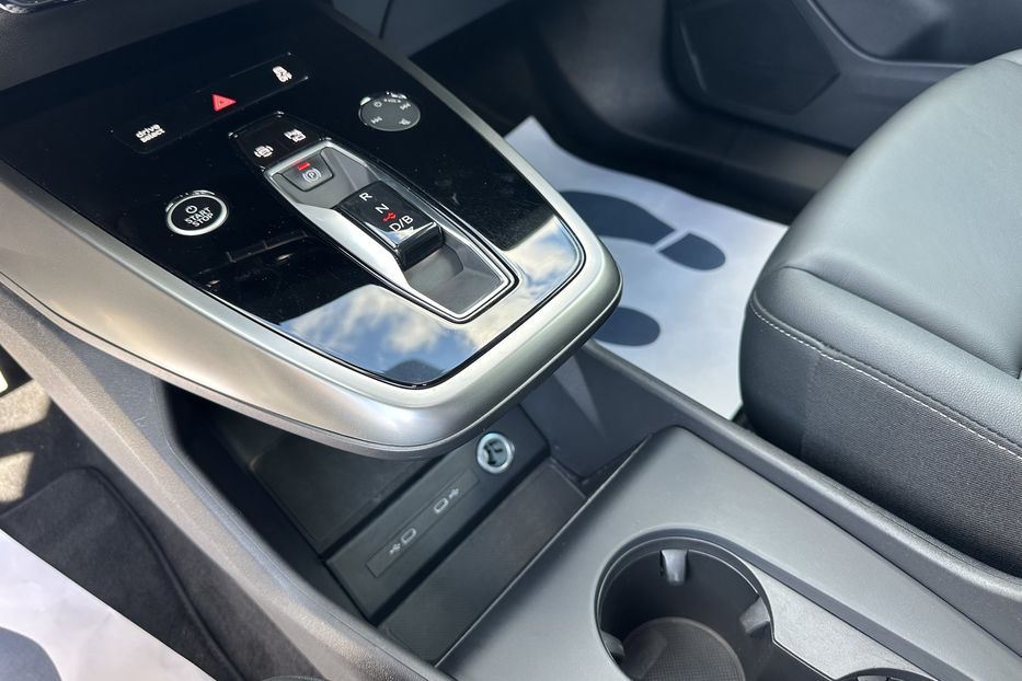 Продам Audi E-Tron Q4 Quattro 2024 года в Киеве