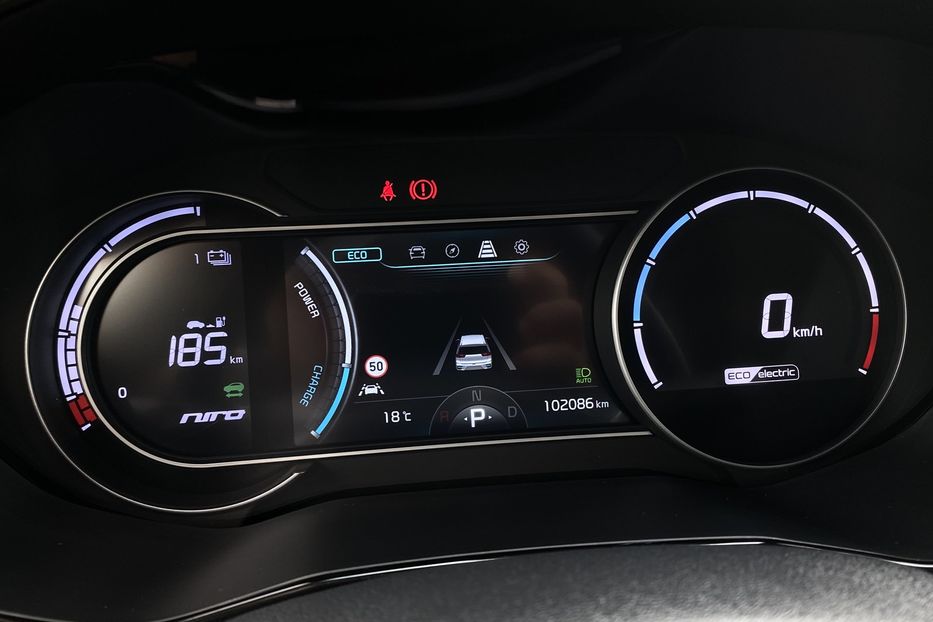 Продам Kia Niro 64кВт Макс.компл.Prestige Люк 2021 года в Львове