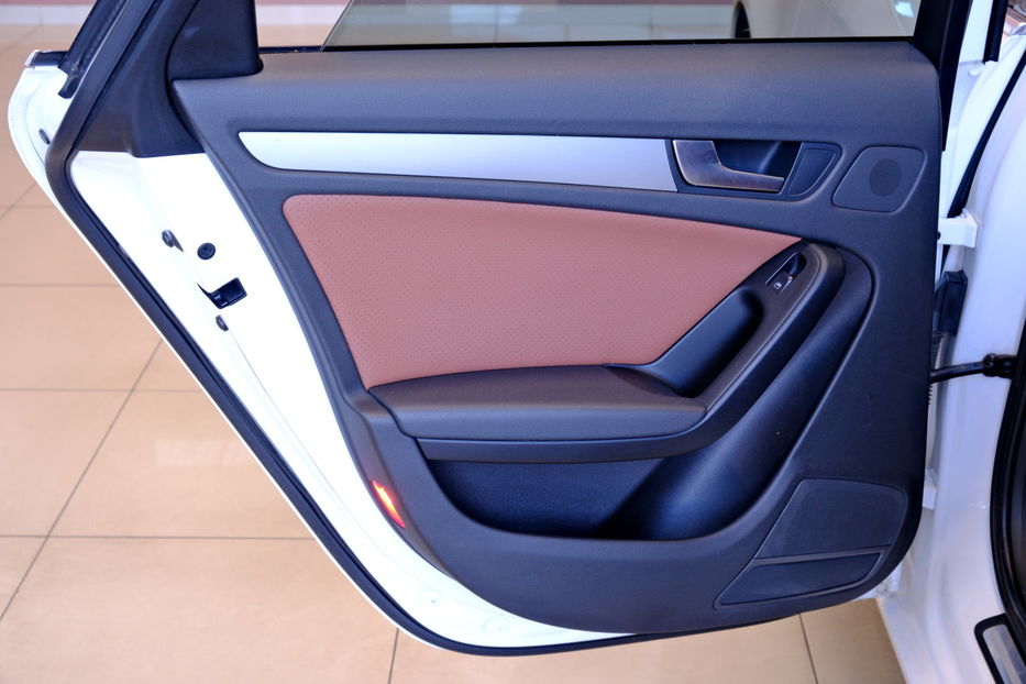 Продам Audi A4 Avant 2010 года в Одессе