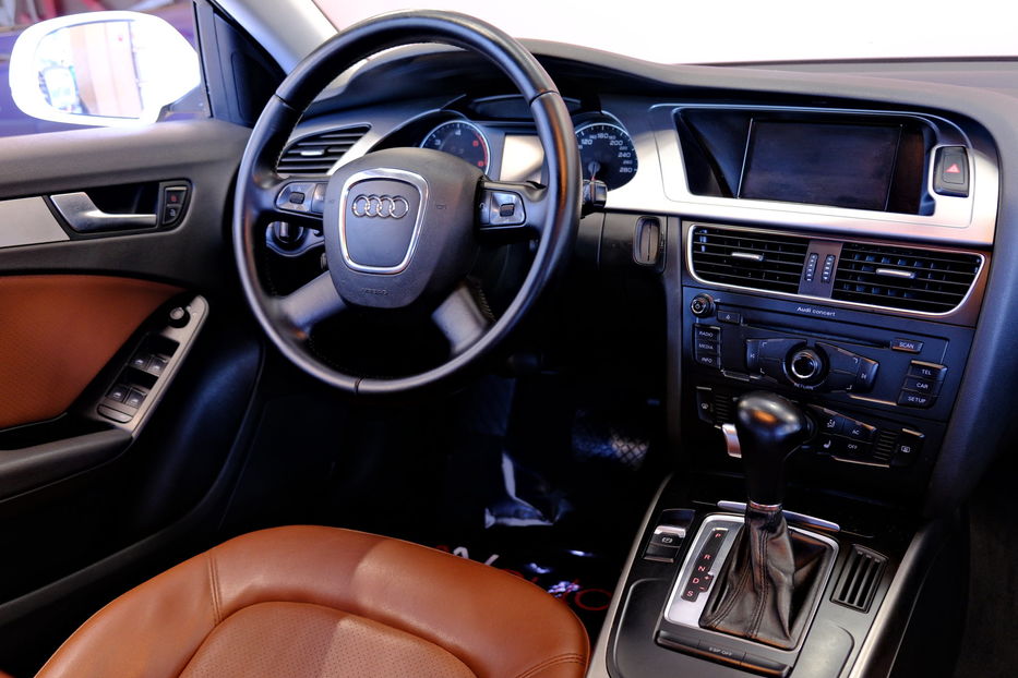 Продам Audi A4 Avant 2010 года в Одессе