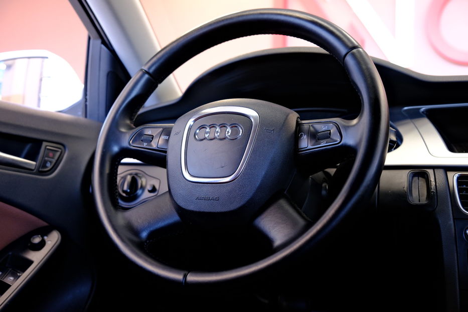 Продам Audi A4 Avant 2010 года в Одессе