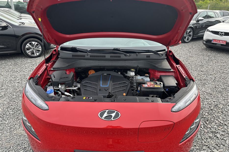 Продам Hyundai Kona 64квт Prime 2021 года в Львове