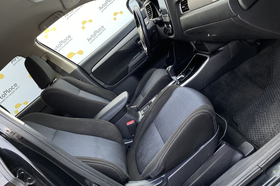 Продам Mitsubishi Outlander 2018 года в Луцке