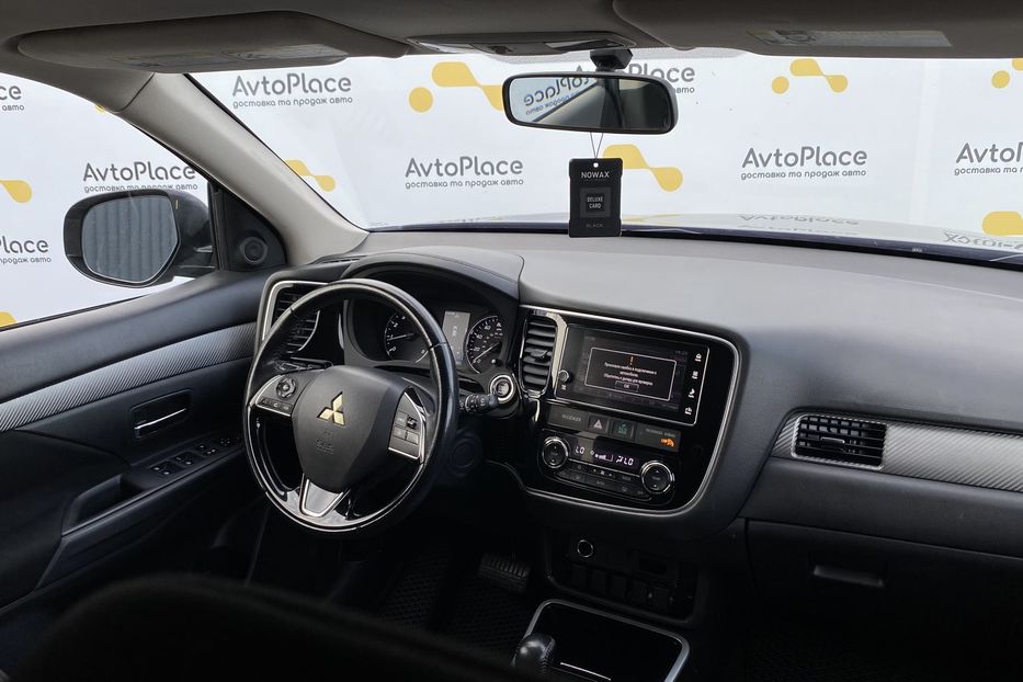Продам Mitsubishi Outlander 2018 года в Луцке