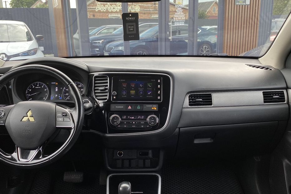 Продам Mitsubishi Outlander 2018 года в Луцке