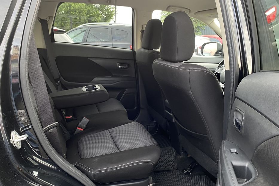 Продам Mitsubishi Outlander 2018 года в Луцке