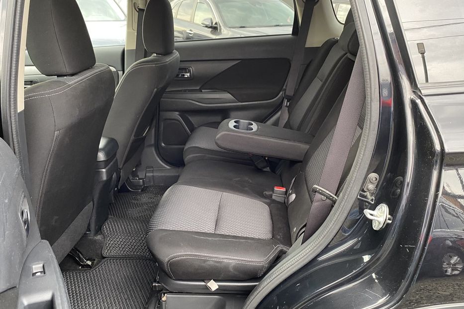 Продам Mitsubishi Outlander 2018 года в Луцке