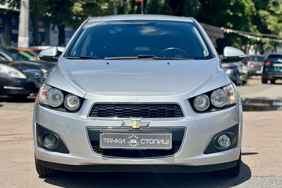 Продам Chevrolet Aveo 2014 года в Киеве