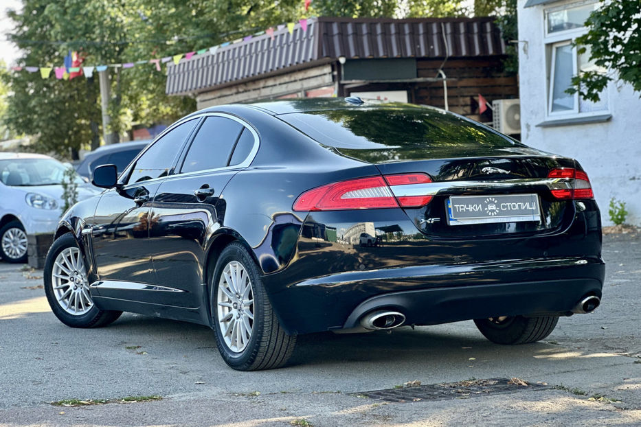 Продам Jaguar XF 2012 года в Киеве