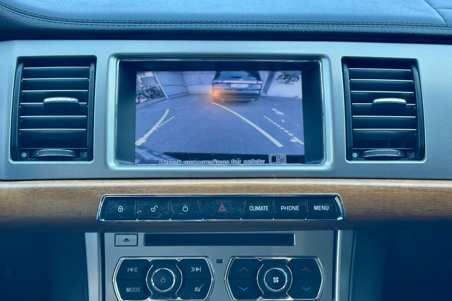 Продам Jaguar XF 2012 года в Киеве