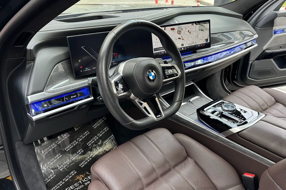 Продам BMW 760 BMW 760i MHEV Steptronic 2022 года в Киеве