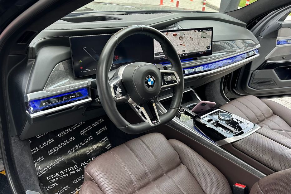 Продам BMW 760 BMW 760i MHEV Steptronic 2022 года в Киеве