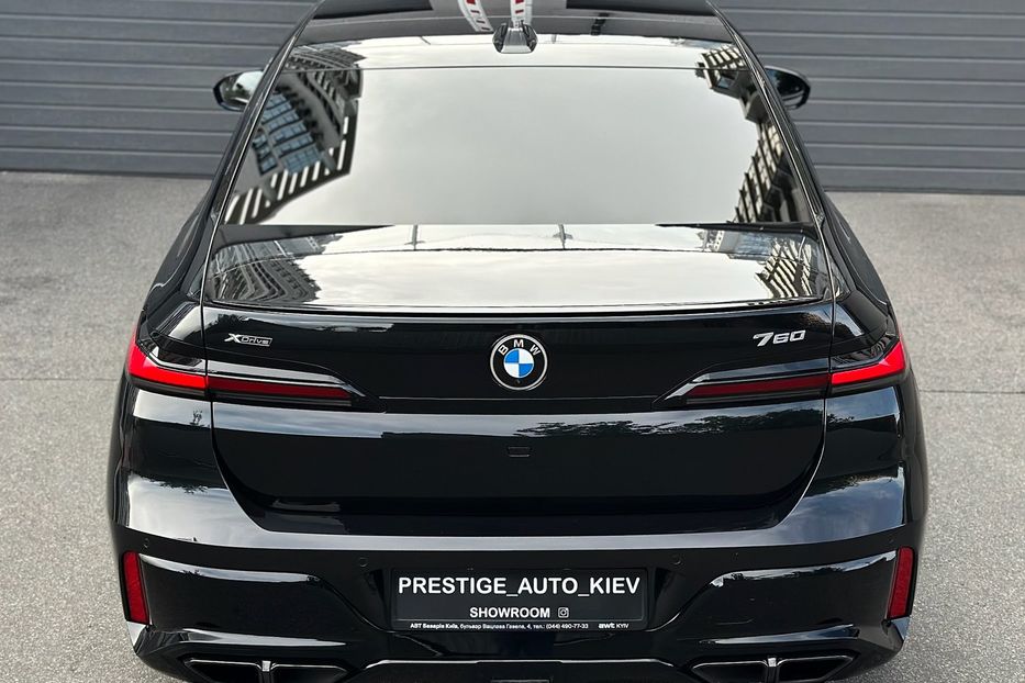 Продам BMW 760 BMW 760i MHEV Steptronic 2022 года в Киеве