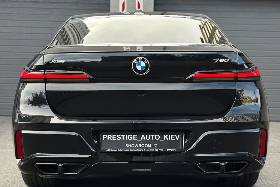 Продам BMW 760 BMW 760i MHEV Steptronic 2022 года в Киеве