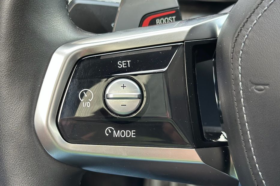 Продам BMW 760 BMW 760i MHEV Steptronic 2022 года в Киеве