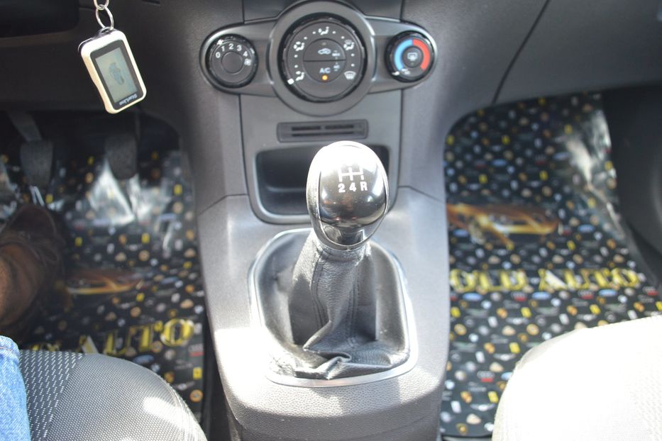 Продам Ford Fiesta Diesel 2013 года в Одессе