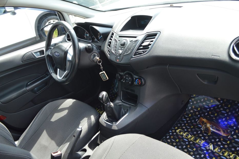 Продам Ford Fiesta Diesel 2013 года в Одессе