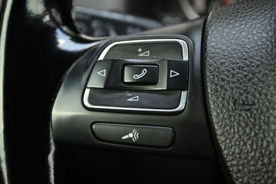 Продам Volkswagen Tiguan 2015 года в Киеве