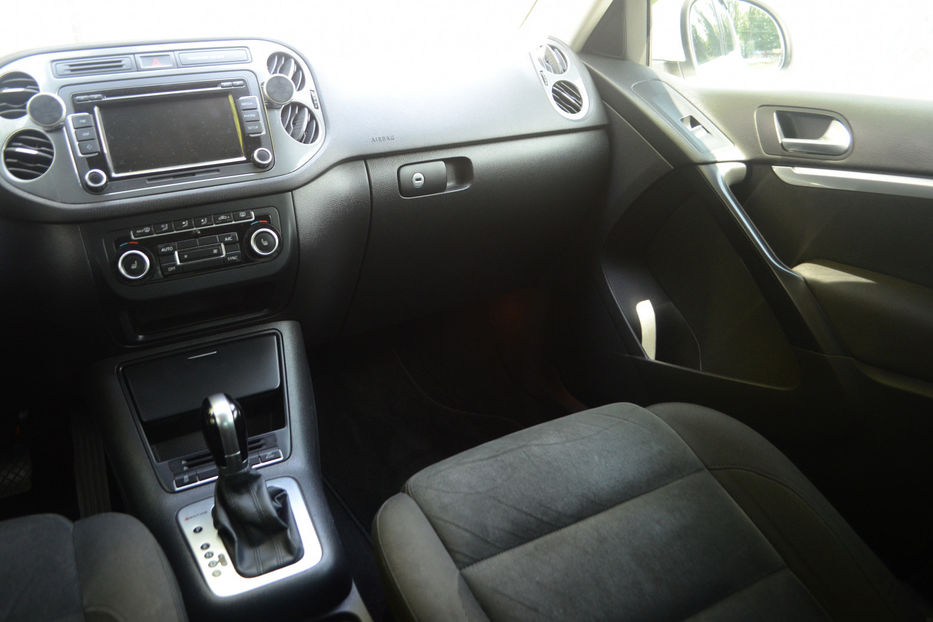 Продам Volkswagen Tiguan 2015 года в Киеве