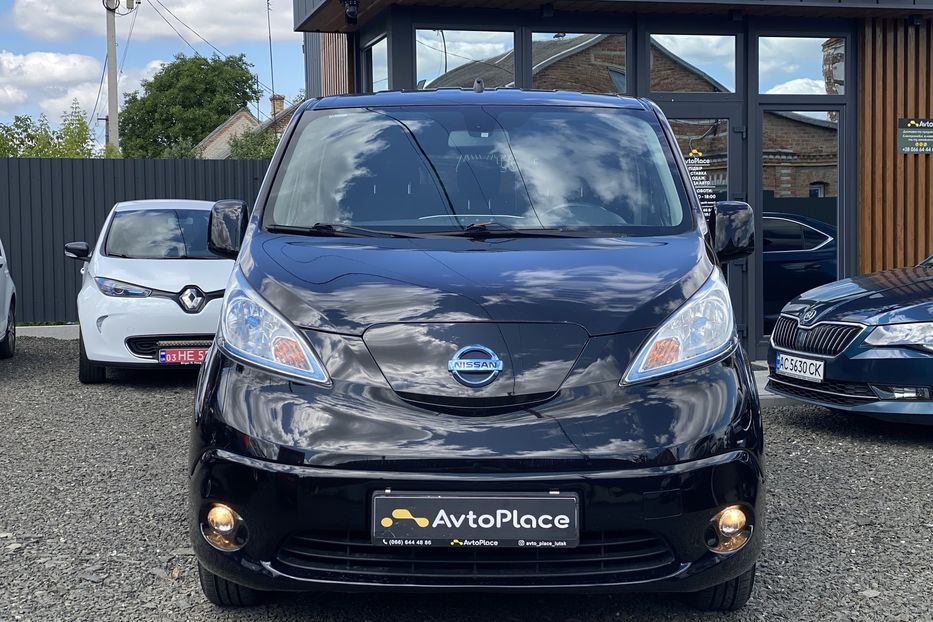 Продам Nissan NV 200 2016 года в Луцке