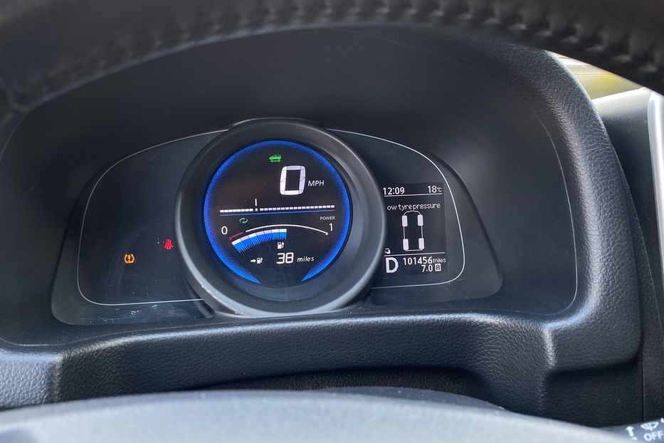 Продам Nissan NV 200 2016 года в Луцке