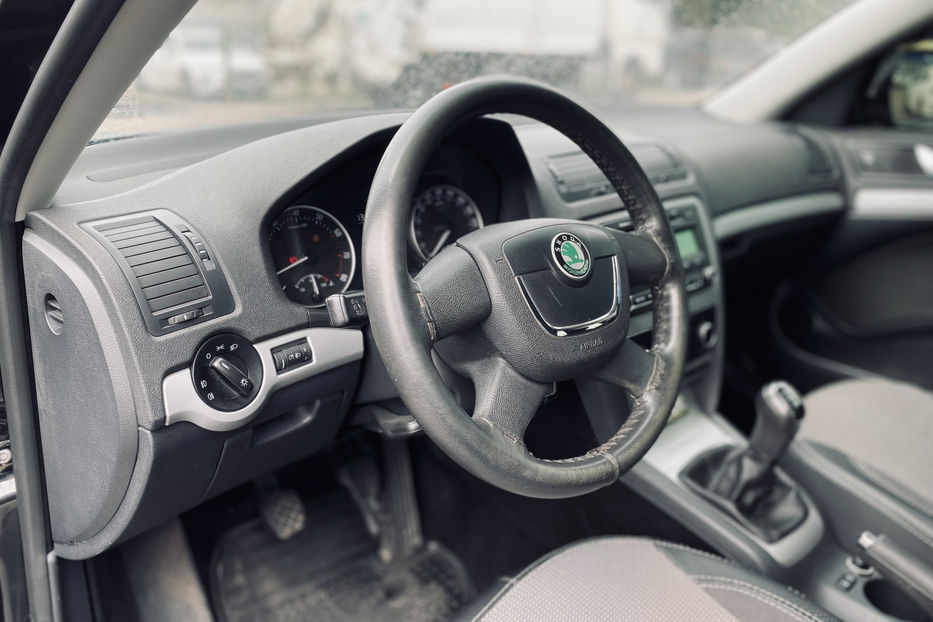 Продам Skoda Octavia A5 2012 года в Киеве