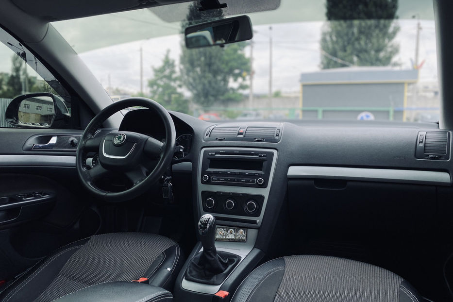 Продам Skoda Octavia A5 2012 года в Киеве