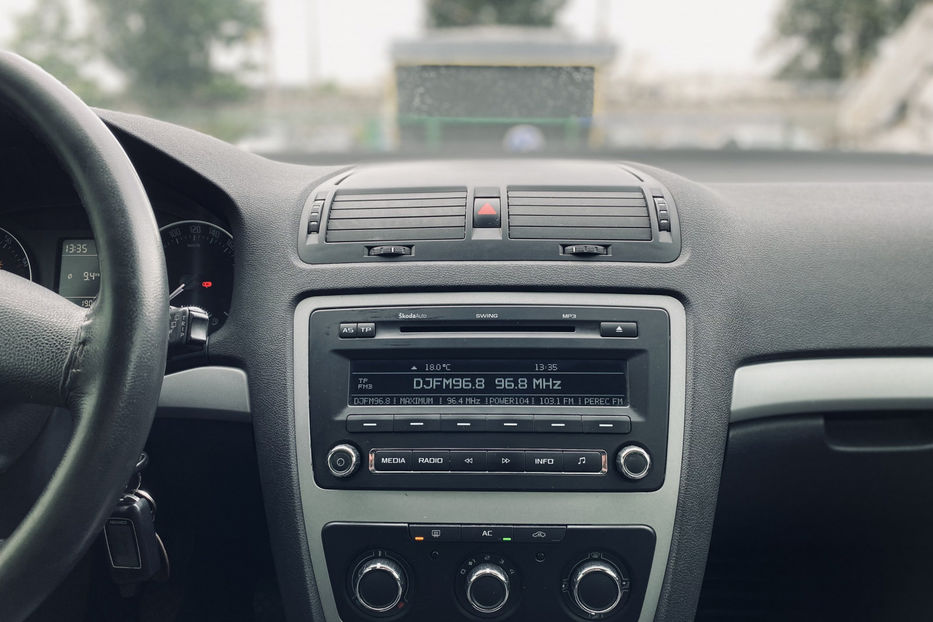 Продам Skoda Octavia A5 2012 года в Киеве