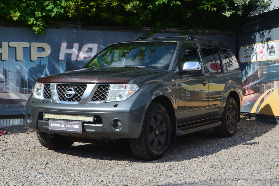 Продам Nissan Pathfinder 2006 года в Киеве