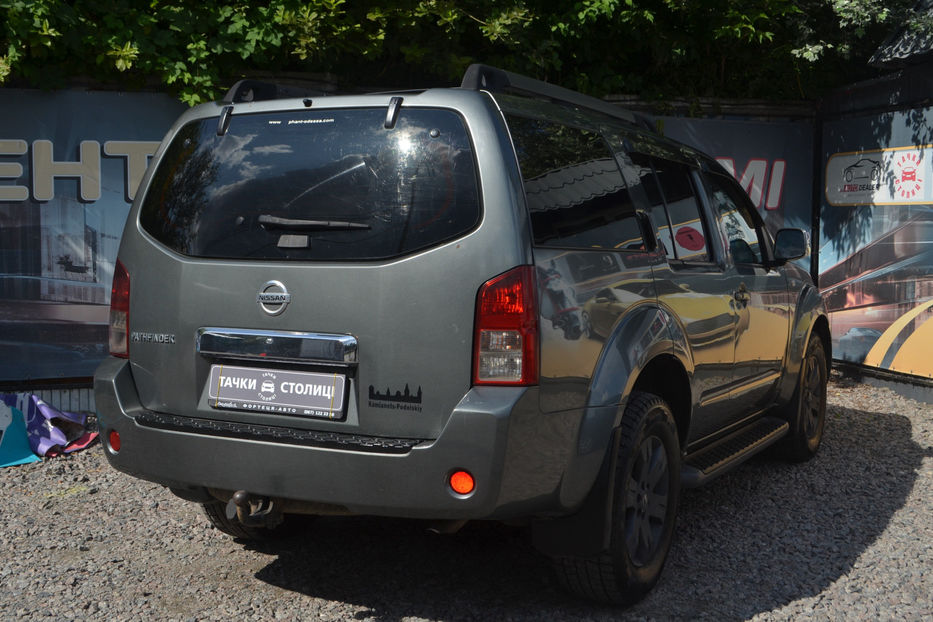 Продам Nissan Pathfinder 2006 года в Киеве