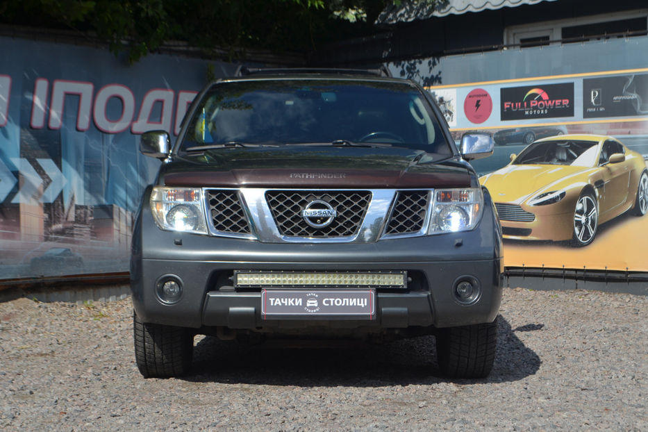 Продам Nissan Pathfinder 2006 года в Киеве