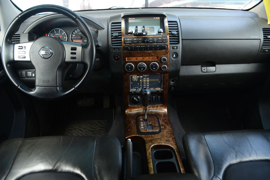 Продам Nissan Pathfinder 2006 года в Киеве