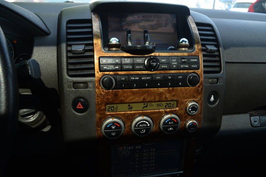 Продам Nissan Pathfinder 2006 года в Киеве