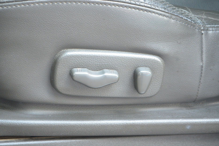 Продам Nissan Pathfinder 2006 года в Киеве