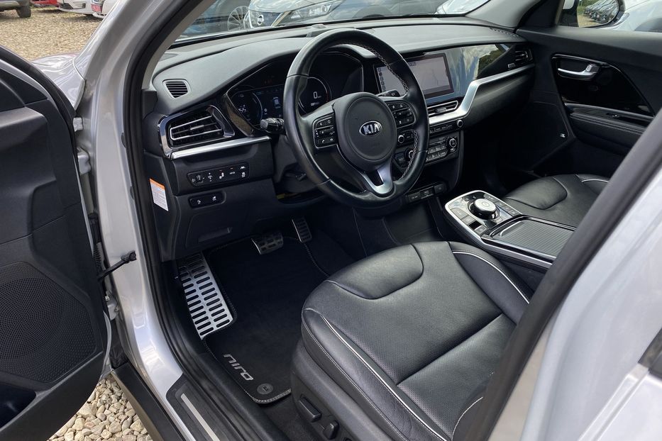 Продам Kia Niro 64Макскомпл.Prestige К-т коліс 2021 года в Львове