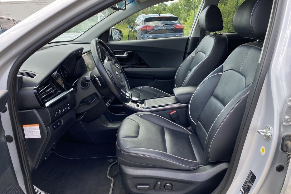 Продам Kia Niro 64Макскомпл.Prestige К-т коліс 2021 года в Львове