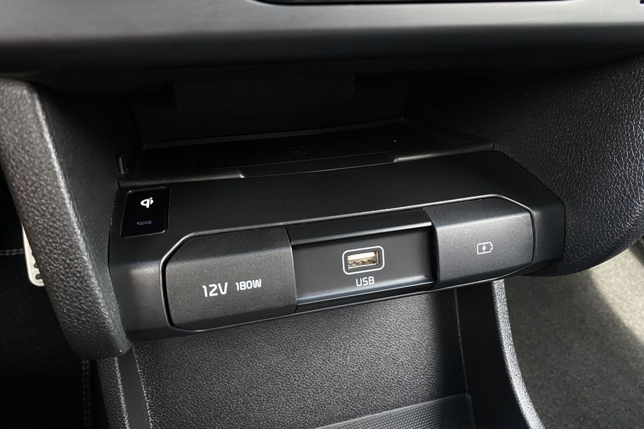 Продам Kia Niro 64Макскомпл.Prestige К-т коліс 2021 года в Львове