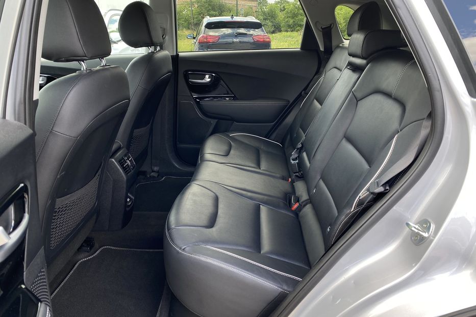 Продам Kia Niro 64Макскомпл.Prestige К-т коліс 2021 года в Львове