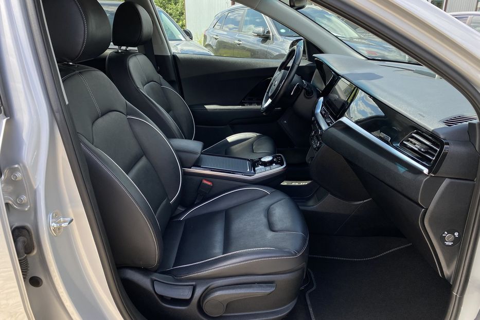 Продам Kia Niro 64Макскомпл.Prestige К-т коліс 2021 года в Львове