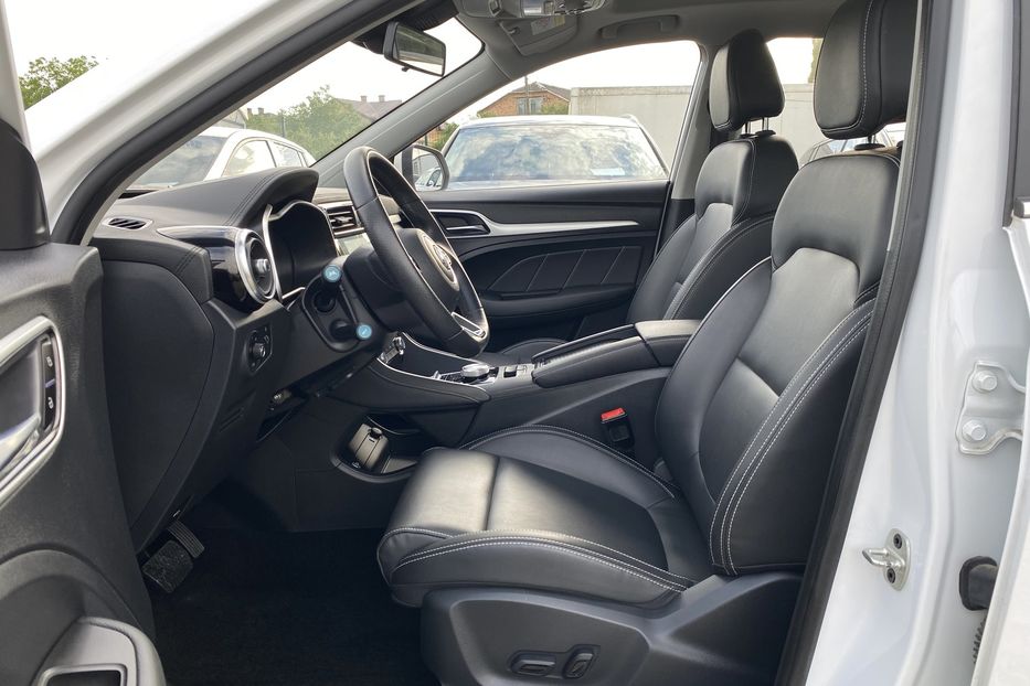 Продам MG 3 ZS EV 44.5 kWh 2021 года в Львове