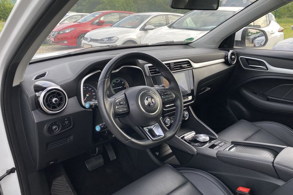 Продам MG 3 ZS EV 44.5 kWh 2021 года в Львове