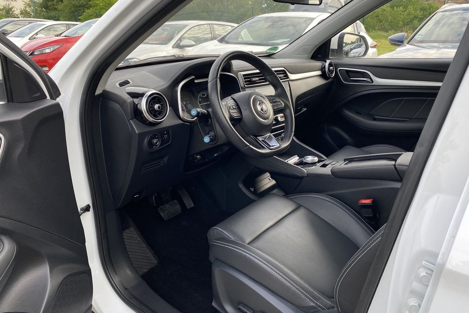 Продам MG 3 ZS EV 44.5 kWh 2021 года в Львове