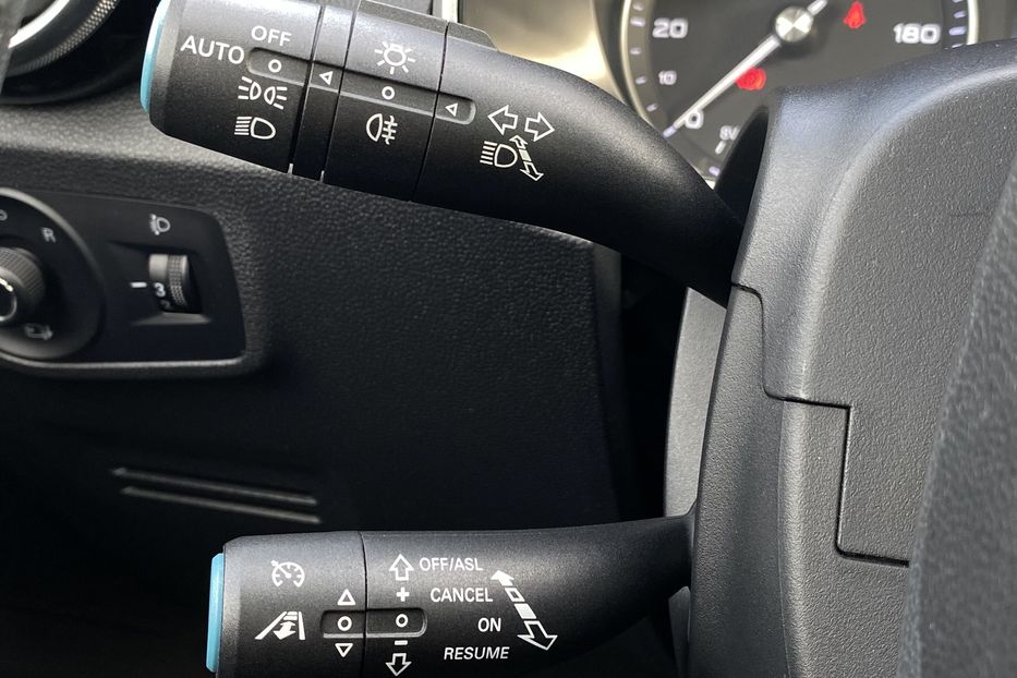 Продам MG 3 ZS EV 44.5 kWh 2021 года в Львове
