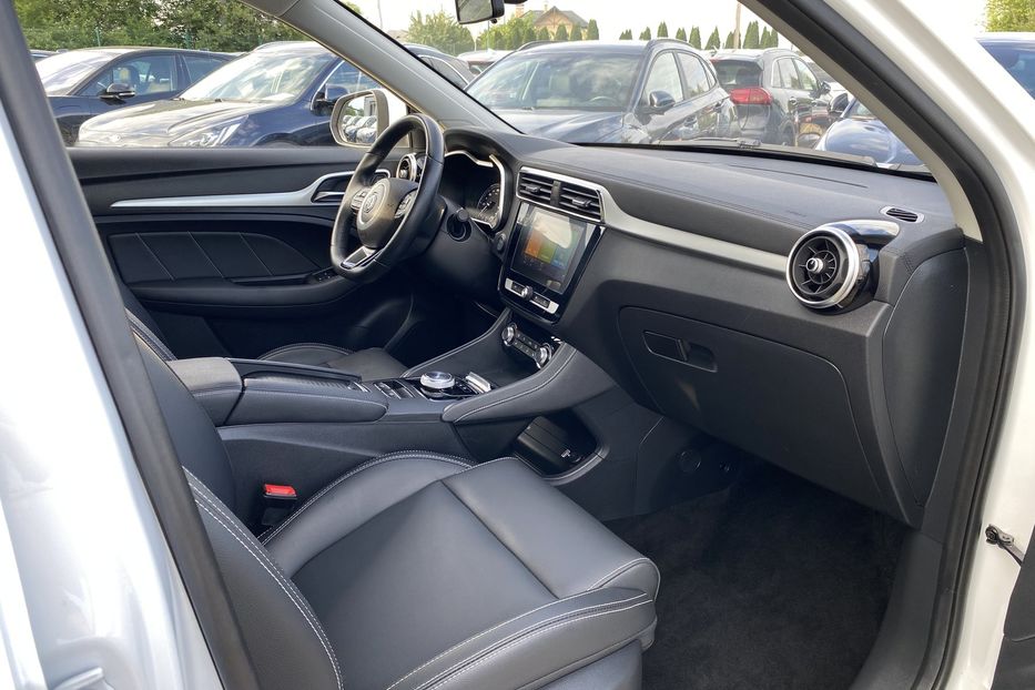 Продам MG 3 ZS EV 44.5 kWh 2021 года в Львове