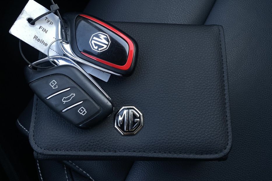 Продам MG 3 ZS EV 44.5 kWh 2021 года в Львове