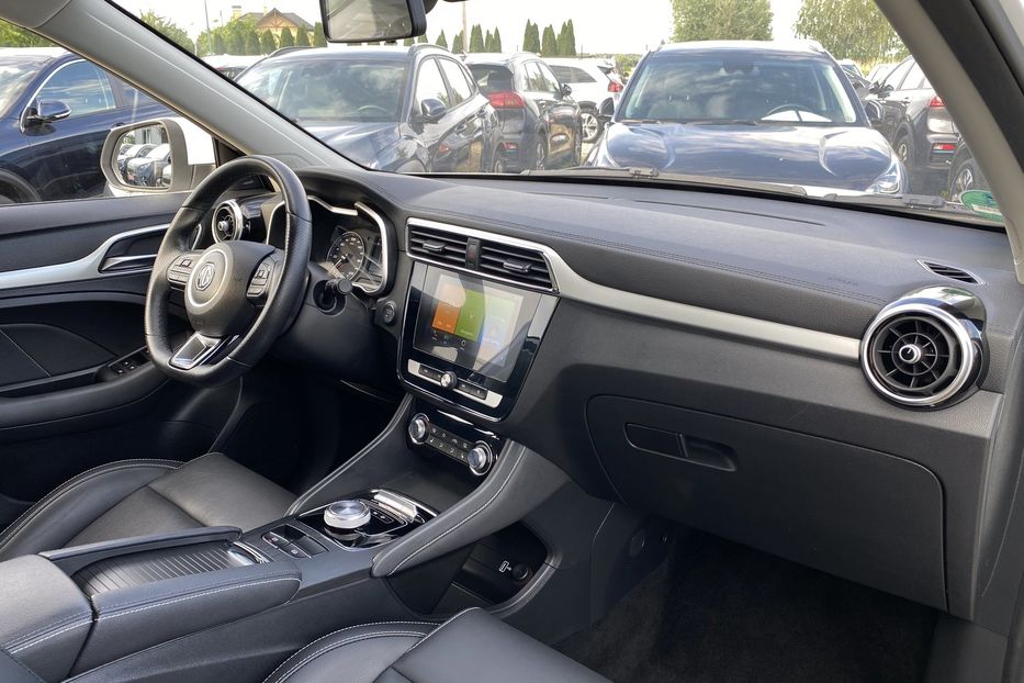 Продам MG 3 ZS EV 44.5 kWh 2021 года в Львове